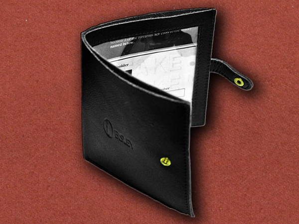 [Bisley] Certificate Wallet Black with Brass Pop Stud