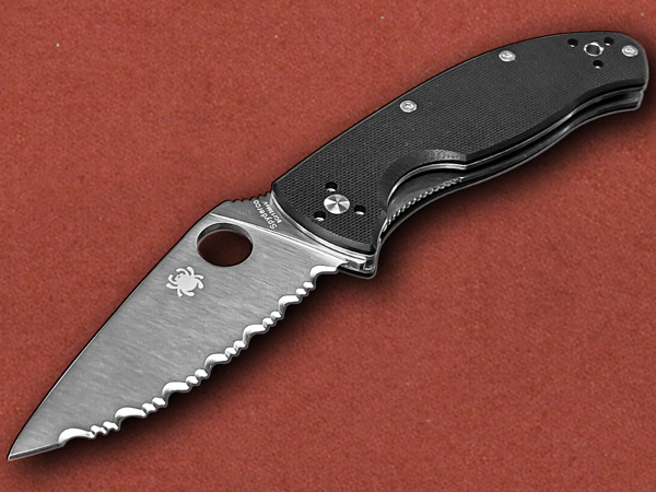 [Spyderco] Tenacious G10 Black Fully Serrated SC122GS