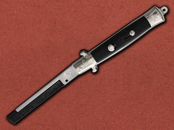 [YJS] Switchblade Stunner... Except with a comb!