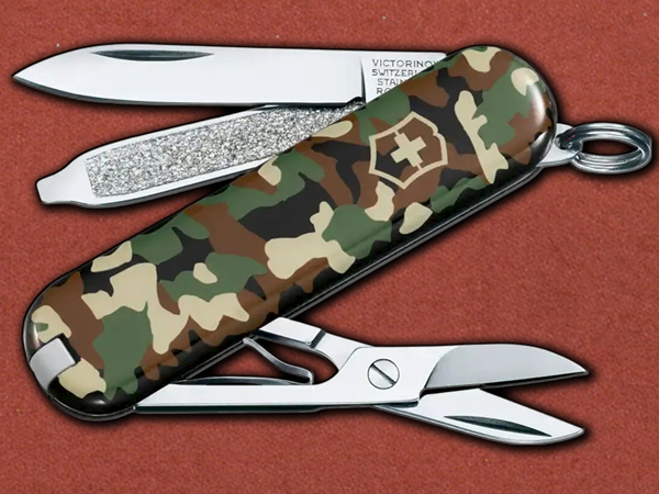 [Victorinox] Classic SD 58mm Camouflage, Swiss Army Knife