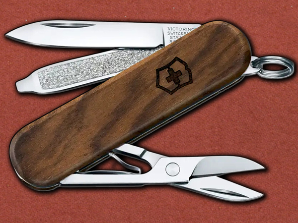 [Victorinox] Classic SD Wood, Original Pocket Swiss Army Knife